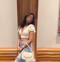 Sashaya - escort in Colombo