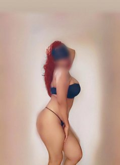 Sashi - escort in Colombo Photo 5 of 5