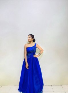 Sashini - escort in Muscat Photo 3 of 3