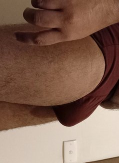 SasiDu -camservice satisfy from distance - Male escort in Colombo Photo 7 of 9