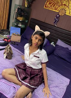 Saskia New - escort in Bali Photo 14 of 19