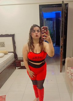 Sasoo - puta in Cairo Photo 1 of 4