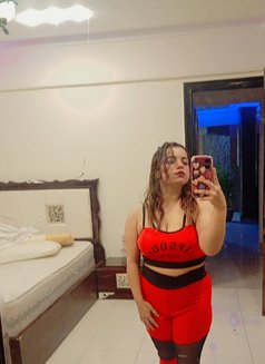 Sasoo - puta in Cairo Photo 2 of 4