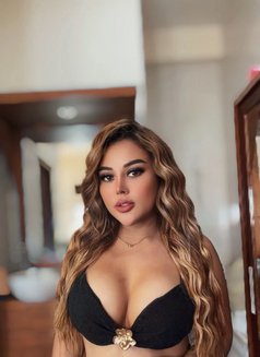 Sassy big boobs - escort in Bali Photo 16 of 16