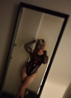 Sassy - escort in Hong Kong Photo 1 of 4