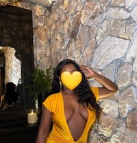 SASSY FROM SINGAPORE - puta in Singapore