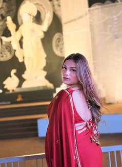 Sassy girl Mahek - Transsexual escort in Hyderabad Photo 22 of 27