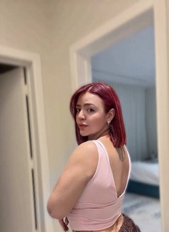 Sassy leaving soon - escort in Riyadh Photo 6 of 8