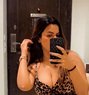 Sassy Paige - puta in New Delhi Photo 1 of 5