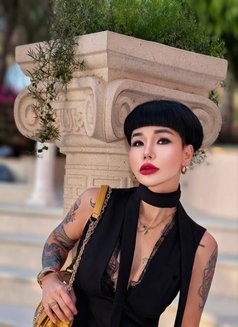 Sassy - escort in Abu Dhabi Photo 3 of 4