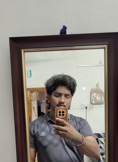 Sathish Sk - Male escort in Tiruchirapalli Photo 4 of 5