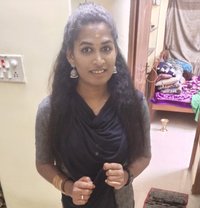 Sathya Priya - Transsexual escort in Chennai