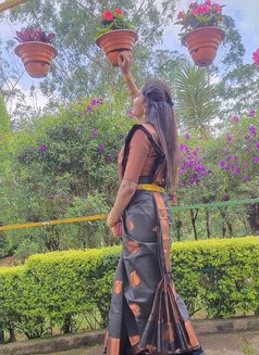 Sathya Priya - Transsexual escort in Chennai Photo 2 of 2