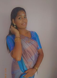 Sathya Priya - Transsexual escort in Chennai Photo 2 of 4