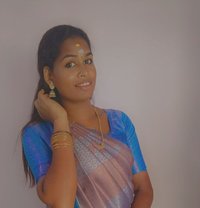 Sathya Priya - Transsexual escort in Chennai