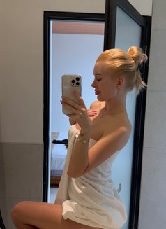Satisfucktion Amari - escort in Taipei Photo 5 of 8