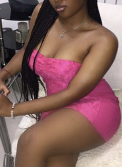 Sativa Massage - escort in Abidjan Photo 1 of 3