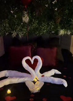 Sativa Massage - escort in Abidjan Photo 3 of 3