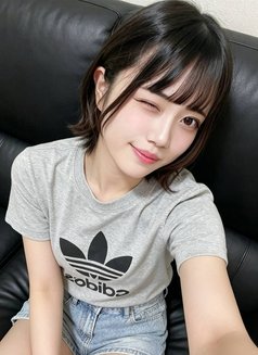Satomi - puta in Osaka Photo 9 of 11