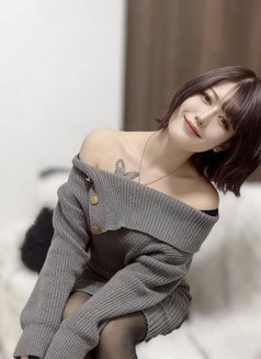 Satomi - puta in Osaka Photo 10 of 11