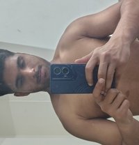 SATURDAY, SUNDAY 9am to 8 pm service - Male escort in Kanpur