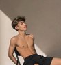 Satya Huu - Acompañantes masculino in Jakarta Photo 1 of 4
