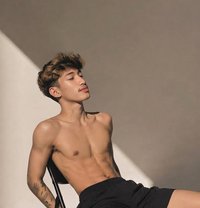 Satya Huu - Male escort in Jakarta