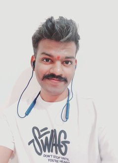 Satya the Elite Male Companion in Mumbai - Acompañante masculino in Mumbai Photo 11 of 12