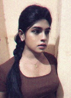 Satyaa - Acompañantes transexual in Hyderabad Photo 3 of 3