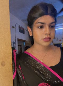 Satyaa - Acompañantes transexual in Hyderabad Photo 1 of 3