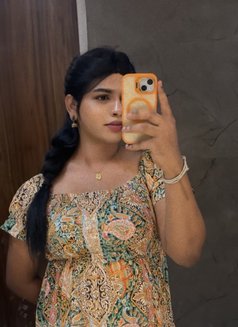 Satyaaaaa - Transsexual escort in Hyderabad Photo 2 of 2