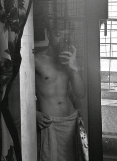 Satyam - Male escort in Nagpur Photo 2 of 2
