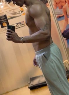 Satyam Romantic Sovereign - Male escort in Kolkata Photo 6 of 6