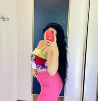 Saumi - escort in Colombo