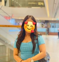 Saumi - escort in Colombo