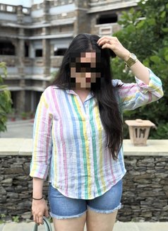 Saumya Cam Show - puta in Noida Photo 3 of 4