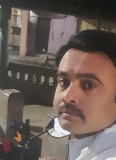 Saurabh - Acompañantes masculino in Kolkata Photo 2 of 3