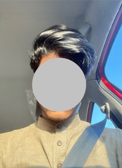 Saurabh - Male escort in New Delhi Photo 3 of 5