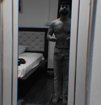 Saurabh 🤫 Topper, Male Companion - Acompañantes masculino in RIshikesh