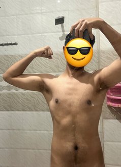 Saurav - Male escort in Gurgaon Photo 1 of 1