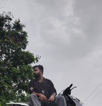 Saurav - Male escort in Noida