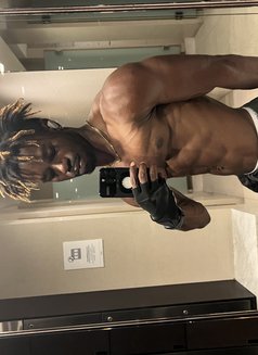 Savage - Male escort in Bangkok Photo 1 of 1