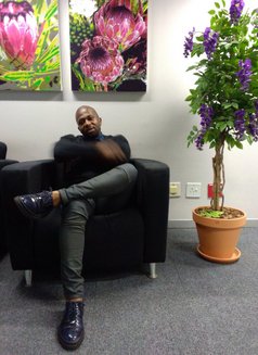 Savage442 - Male escort in Johannesburg Photo 2 of 5