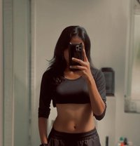 Party hotwife - puta in Colombo
