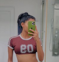 Savini - escort in Colombo