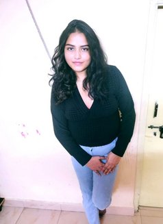Rupali Xy web cam Service - escort in Kuwait Photo 3 of 4
