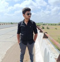 Savitar - Acompañantes masculino in Ahmedabad