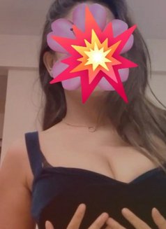 Savithri Tamil Wellawatta. - escort in Colombo Photo 4 of 8