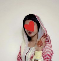 Savya - puta in Gurgaon Photo 1 of 6
