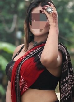 Savya - puta in Kolkata Photo 4 of 4